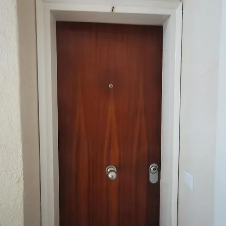 Apartment En Platja D'aro: A/c, Parking, A 2 Pasos De La Playa, 3 Hab, Terraza. - Es-209-12