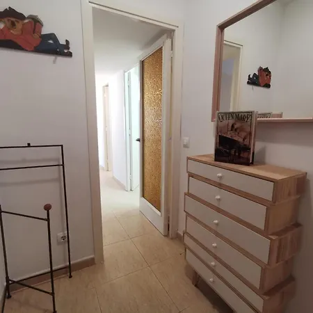 En Platja D'aro: A/c, Parking, A 2 Pasos De La Playa, 3 Hab, Terraza. - Es-209-12 Platja d'Aro