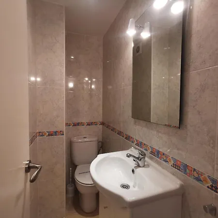 En Platja D'aro: A/c, Parking, A 2 Pasos De La Playa, 3 Hab, Terraza. - Es-209-12 アパート *