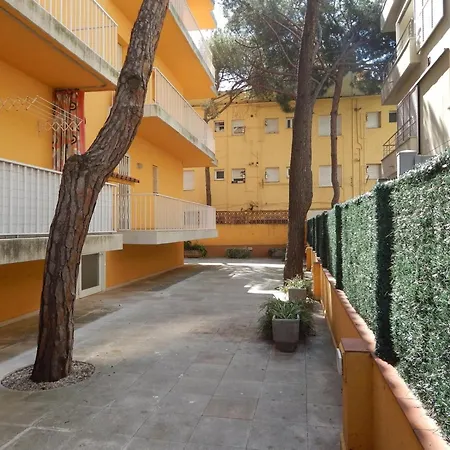 アパート En Platja D'aro: A/c, Parking, A 2 Pasos De La Playa, 3 Hab, Terraza. - Es-209-12 *