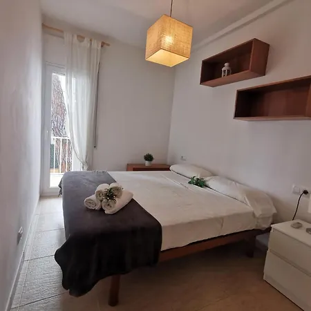 アパート En Platja D'aro: A/c, Parking, A 2 Pasos De La Playa, 3 Hab, Terraza. - Es-209-12 *